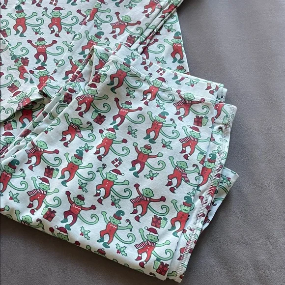 Roller Rabbit limited edition Christmas Pajamas with Fun Monkey Print - Picture 2 of 6